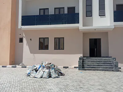 Luxury New 3 Bedroom Flat in a Serene Vicinity with 100% Tarred Road — Jahi, Abuja