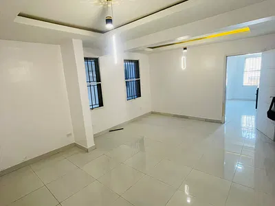Fully Serviced 1-Bedroom Apartment with Gym — Lekki, Lagos