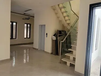 5 Bedroom Semi-Detached Duplex — Ikoyi, Lagos