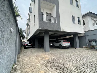 2 Bedroom Furnished Flat — Off Admiralty Road, Lekki Phase 1, Lekki, Lagos