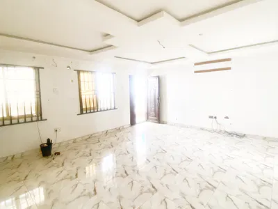Newly Renovated Luxury 2 Bedroom Flat — Magodo Phase 1, Magodo, Lagos