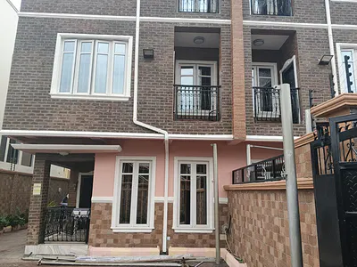Relatively New 5 Bedroom Semi Detached Duplex 1 Room BQ — Ikeja, Lagos