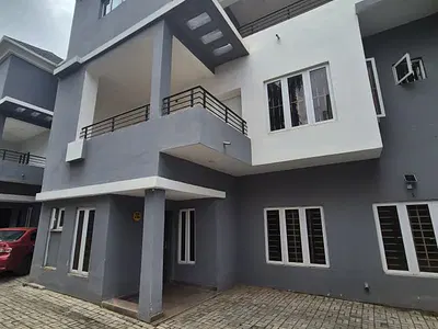 4 Bedroom Terrace House — Guzape District, Abuja