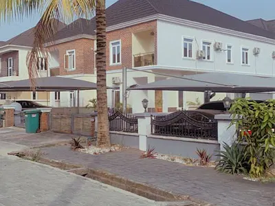 4 Bedroom House — Lekki, Lagos