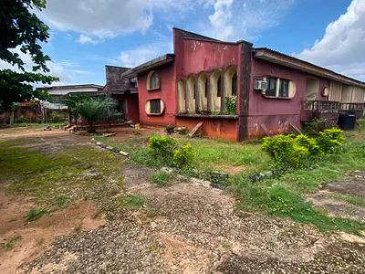 5 Bedroom Bungalow with Duplexes and Gate House — Oredo, Edo