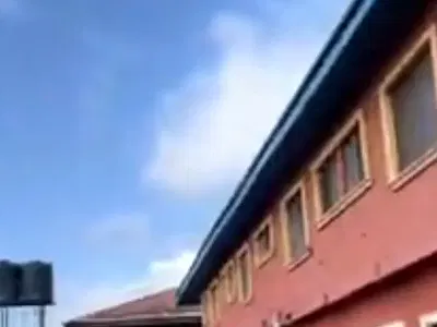 20 Room Self Contained Hostel — Bdpa Estate, Benin, Oredo, Edo