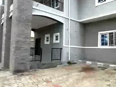 Distress Sale Ambassadorial 5 Bedrooms Detached with 2 Selfcontained — Gwarinpa, Abuja