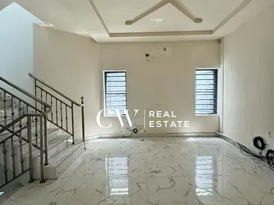 5 Bedroom Terrace — Lekki, Lagos