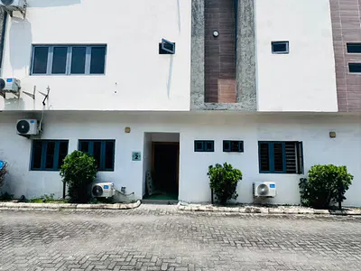 Elegant 4 Bedroom Terraced Duplex with BQ — Lekki, Lagos