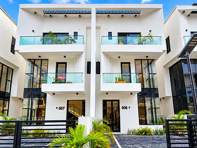 Luxury 4 Bedroom Semi Detached Duplex with BQ on 3 Floors in an Estate — Lekki, Lagos