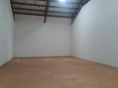 Warehouse — Off Ahmadu Bello Way, Mabushi, Abuja
