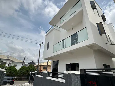 5 Bedroom Fully Detached Duplex — In an Estate, Amuwo Odofin, Lagos