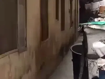 Renovatable Tenement Bungalow on Dry Land — Julius Elebiju, Alapere, Ketu, Lagos