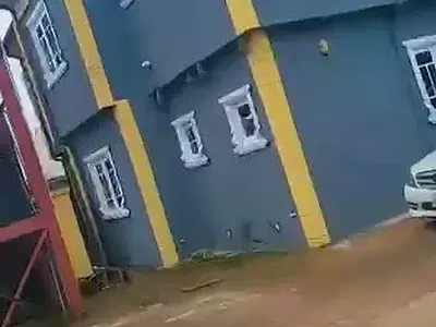 7 Flats (4×3-Bed + 3×2-Bed) on 100×100 --- Upper Ugbor/Amagba, Benin Cit — Upper Ugbor/Amagba, Benin, Oredo, Edo
