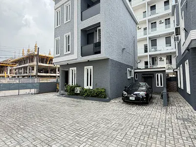 Affordable 5 Bedroom Detached Duplex with BQ, CCTV, Pool — Lekki Phase 1, Lekki, Lagos
