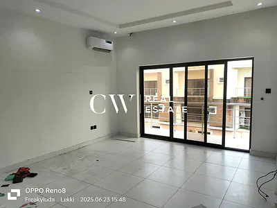 4 Bedroom Terraced Duplex — Lekki Phase 1, Lekki, Lagos
