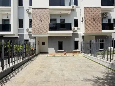 5 Bedroom Terraced Duplex with BQ — Zone 7, Wuse, Abuja