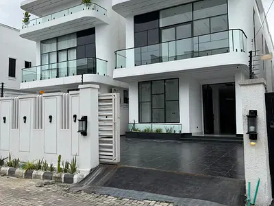 Elite 5 Bedroom Duplex — Lekki, Lagos