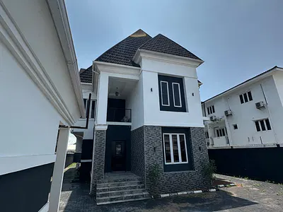 6 Bedroom Detached House — Oniru, Victoria Island (VI), Lagos