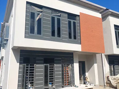 2 Bedroom Flat — Eric Moore Road, Surulere, Lagos