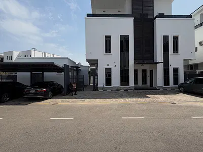 5-Bedroom Detached Duplex + BQ — Von Rd, Lugbe District, Abuja