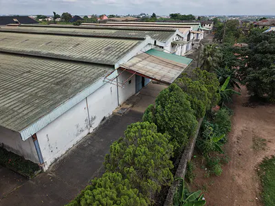 Warehouse Complex (5 Units) — Benin Sagamu Expressway, Sagamu, Ogun