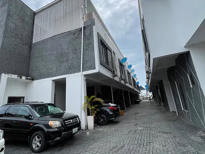3 Bedroom Apartment — Ikota, Lekki, Lagos