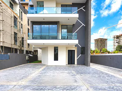 5 Bedroom Detached Duplex — Banana Island, Ikoyi, Lagos