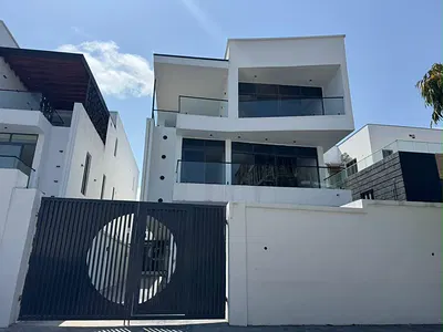 5 Bedroom Fully Detached Duplex — Lekki, Lagos