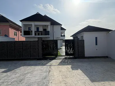 5 Bedroom Detached Duplex — Ibadan, Oyo