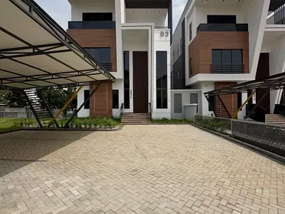 Luxury 5 Bedroom Serviced Detached Duplex, BQ, Elevator, CCTV, Rooftop — Katampe, Abuja