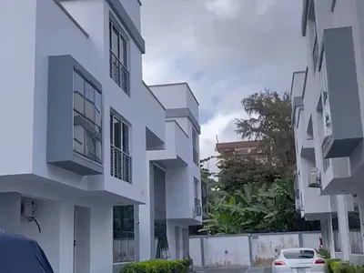 Luxury 4 Bedroom Detached Duplex with BQ — Off Bourdillion, Old Ikoyi, Ikoyi, Lagos