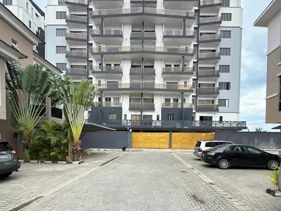 2 Bedroom Apartment with Swimming Pool — Ikoyi, Lagos
