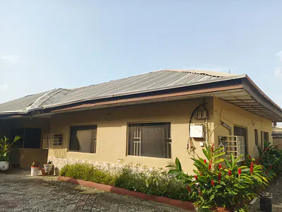 Well Maintained 2 Bedroom Apartment — Femi Okunnu Estate, Osapa, Lekki, Lagos
