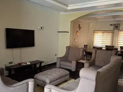 Fantastic and Spacious 3 Bedroom Bungalow — Ikeja GRA, Ikeja, Lagos