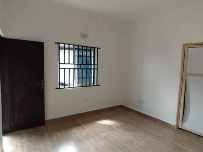A Luxury Standard Spacious Room Self-Contained — Lakowe Axis, Lakowe, Ibeju Lekki, Lagos