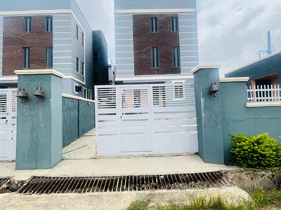 5 Bedroom Townhouse — New Bodija, Ibadan, Oyo
