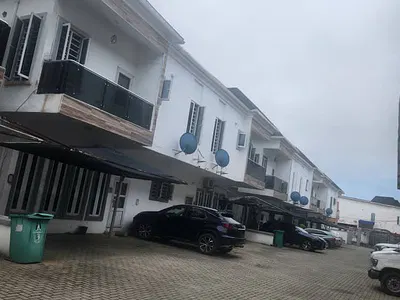 Spacious Studio Apartment — Van Daniel, Orchid Road, Lekki, Lagos