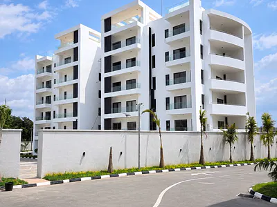 Luxurious 2 Bedroom Spacious Serviced Apartment, Pool, Gym, Elevator — Jabi, Abuja