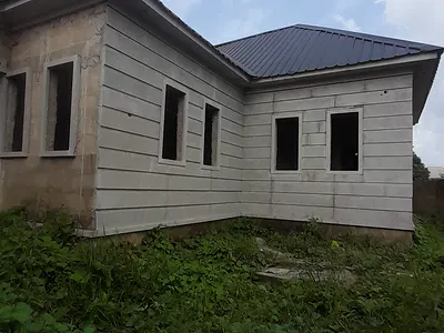 A Cacao Four (4) Bedroom Detached Bungalow — Begger Junction by Idoro Road, Uyo, Akwa Ibom