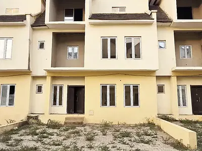 5 Bedroom Duplex: Avoid Traffic. Save Time — Mabushi, Abuja