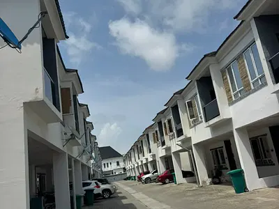 A Room Shared Apartment with Personal Toilet — Orchid (Before the Roundabout), Lekki, Lagos
