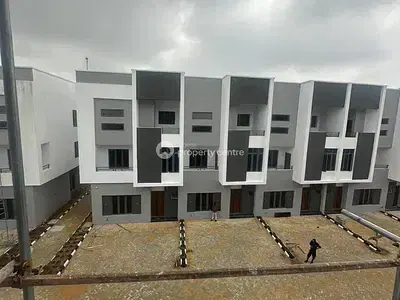 4 Bedroom Terraced Duplex with BQ — Lekki, Lagos