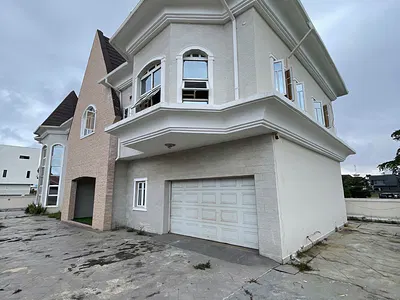 5 Bedroom Detached Duplex — Lekki, Lagos