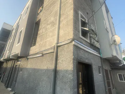 Miniflat — Gated Street, Surulere, Lagos