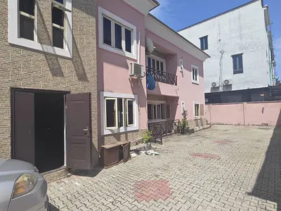 3 Bedroom Flat — Lekki, Lagos