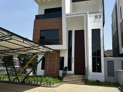 5 Bedroom Detached Duplex with BQ — Katampe, Abuja