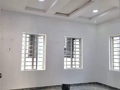 Mini Flat (Room and Parlour Selfcontained) - Upstairs — Lekki, Lagos