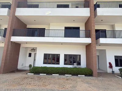 Contemporary 5 Bedroom Terrace Duplex, BQ, Serene Neighborhood — Secured Environment by Stella Maris Schools, Life Camp, Abuja