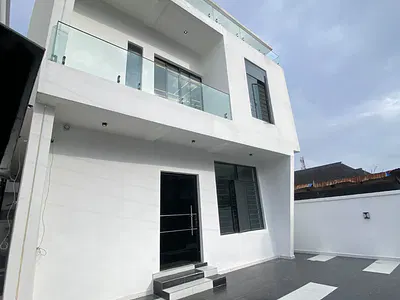 4 Bedroom Terraced Duplex — Lekki, Lagos
